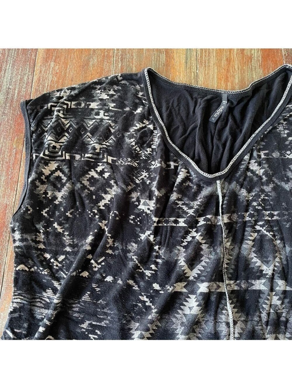 Edista Black Patterned Cap Sleeve Shirt XL - Picture 3 of 6
